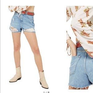 TOP SHOP DISTRESSED MOM SHORTS